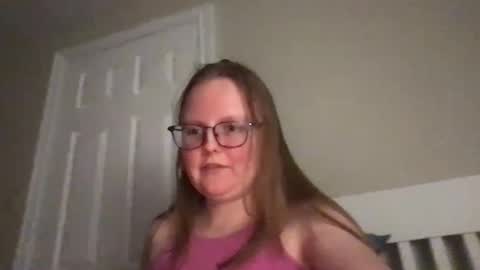 Snapshot of lexielilacs chatting on 9, 12, 2024 lexie online show from 9, 12, 2024