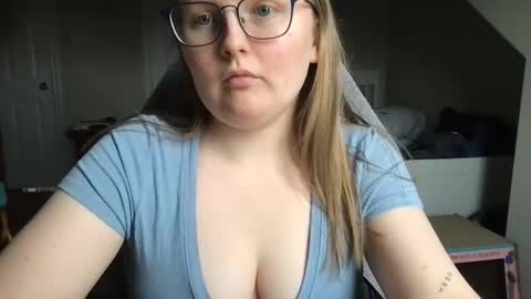 Snapshot of lexielilacs chatting on 30, 1, 2025 lexie online show from 30, 1, 2025