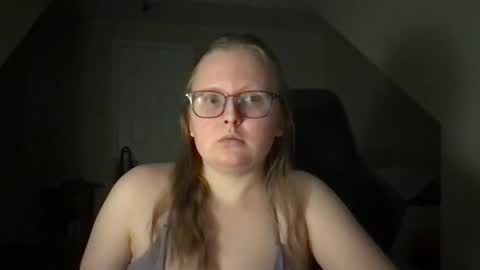 Snapshot of lexielilacs chatting on 9, 2, 2025 lexie online show from 9, 2, 2025