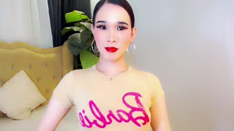 lexiwhoreaturservice online show from 27, 5, 2026