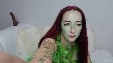 Snapshot of lexyleaf420 chatting on 31, 10, 2025 Lexy online show from 31, 10, 2025