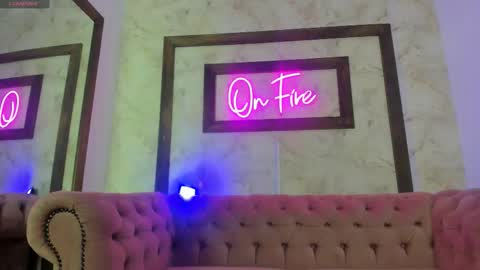 Leyla online show from 4, 2, 2026