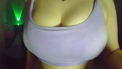 Snapshot of leysun7777 chatting on 4, 2, 2026 Leysun7 online show from 4, 2, 2026