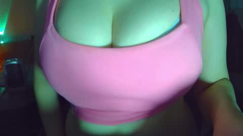 Snapshot of leysun7777 chatting on 19, 2, 2026 Leysun7 online show from 19, 2, 2026