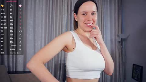 Adeline Di or just cute girl3 online show from 23, 12, 2025