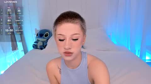 Snapshot of lezy_liza chatting on 11, 10, 2025 Lisa online show from 11, 10, 2025