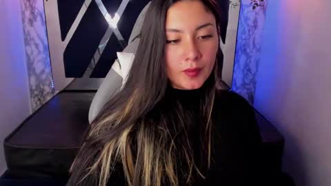 Lia  online show from 17, 1, 2025