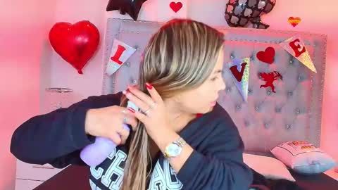 Lia  online show from 17, 2, 2026