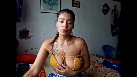 Lia online show from 5, 3, 2025