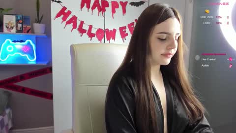 Snapshot of lia_lil chatting on 25, 10, 2025 Lia online show from 25, 10, 2025