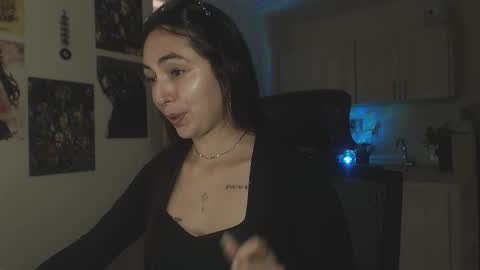 Lia  online show from 21, 9, 2025