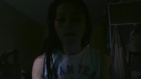 Little Queen Lia  online show from 31, 10, 2025