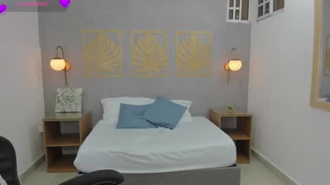 Lia  online show from 7, 3, 2025