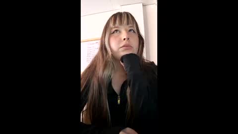 Snapshot of liaa_key chatting on 6, 5, 2026 Karol online show from 6, 5, 2026