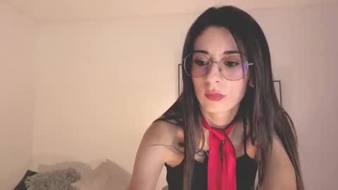 Lia  online show from 4, 10, 2025