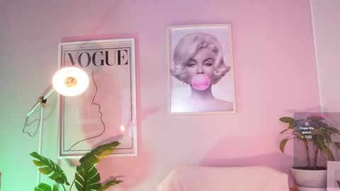 Snapshot of liaaa___ chatting on 6, 3, 2026 Lia online show from 6, 3, 2026