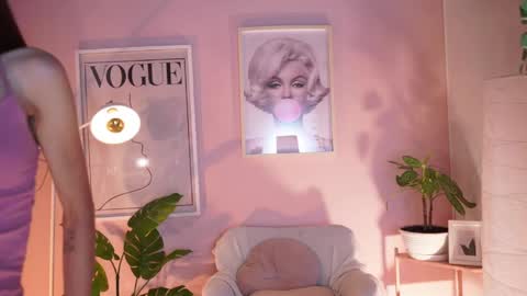 Snapshot of liaaa___ chatting on 9, 4, 2026 Lia online show from 9, 4, 2026