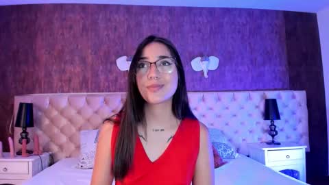 liaa turner  online show from 30, 9, 2025