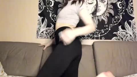 Snapshot of liabanny chatting on 10, 1, 2025 Julia online show from 10, 1, 2025