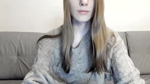 Julia  online show from 13, 3, 2026