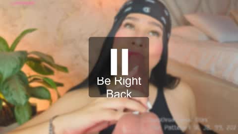 Lia Cox online show from 2, 3, 2025