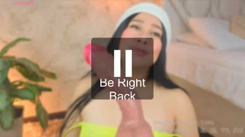 Lia Cox online show from 6, 3, 2025