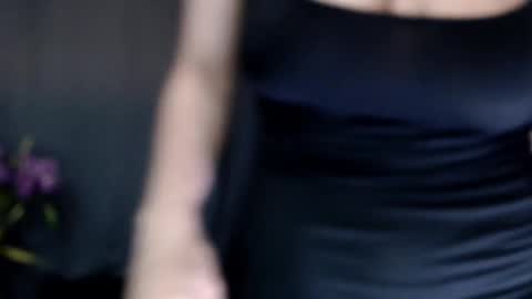 Lia Divina online show from 14, 12, 2024