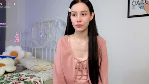 Lia  online show from 5, 2, 2025