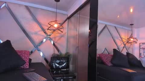 ---Liah--- online show from 27, 2, 2026