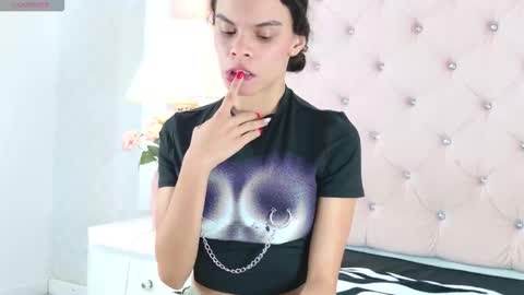 Snapshot of liahevans chatting on 22, 9, 2025 Liah online show from 22, 9, 2025
