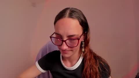 Snapshot of liahilton_ chatting on 10, 10, 2025 lh6 9c online show from 10, 10, 2025