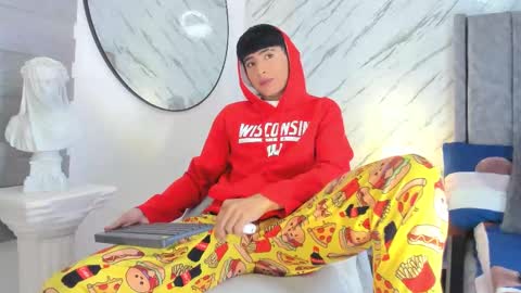 Liam online show from 15, 2, 2025