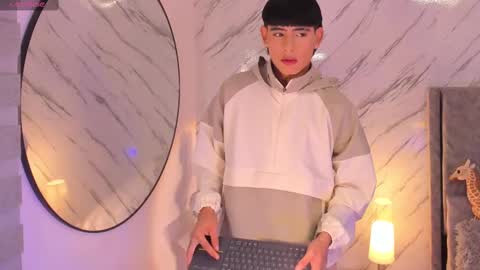 Liam online show from 20, 2, 2025