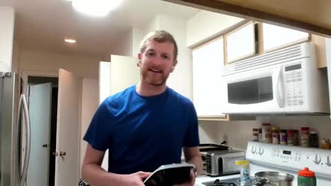 Snapshot of liam_1985 chatting on 6, 3, 2025 Liam online show from 6, 3, 2025