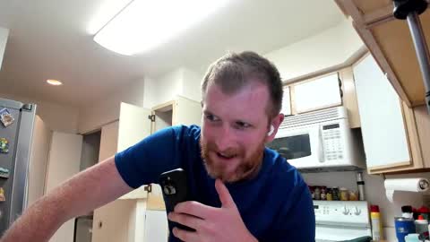 Snapshot of liam_1985 chatting on 13, 9, 2025 Liam online show from 13, 9, 2025