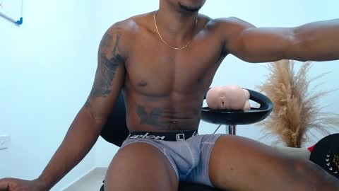 liam_bolt online show from 8, 4, 2026