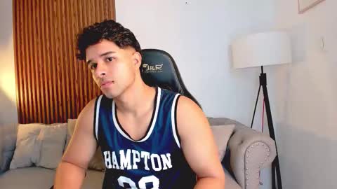 Liam Collins online show from 8, 11, 2025