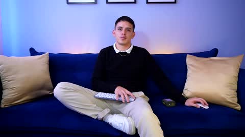 Liam online show from 17, 1, 2025