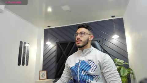 LIAM KLEIN online show from 20, 10, 2025