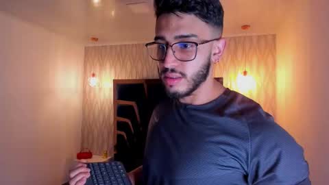 LIAM KLEIN online show from 9, 1, 2026