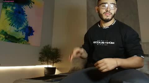 LIAM KLEIN online show from 18, 5, 2026
