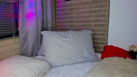 liam online show from 13, 4, 2026