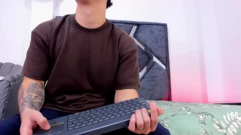 Snapshot of liam_saint chatting on 17, 1, 2026 Call me Lian online show from 17, 1, 2026