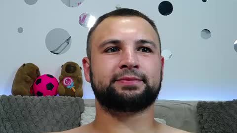 Snapshot of liam_studd chatting on 8, 7, 2026 Liam online show from 8, 7, 2026