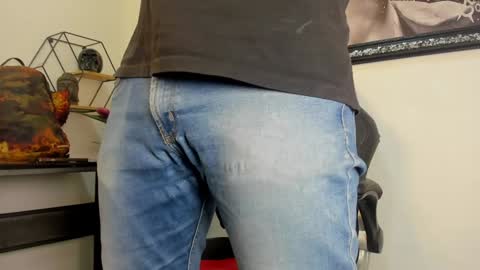 Snapshot of liam_walk chatting on 29, 1, 2025 Liam online show from 29, 1, 2025