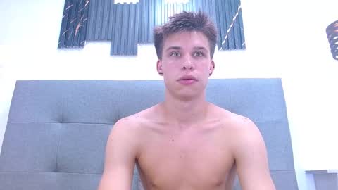 liam_york online show from 7, 3, 2026