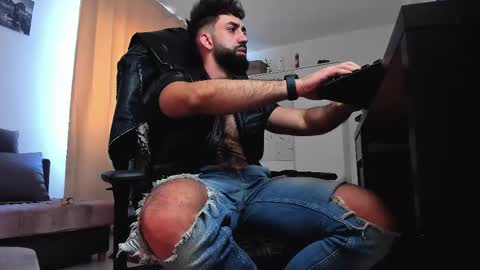 Liam online show from 8, 3, 2026