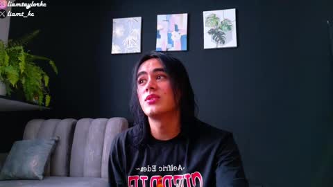 Snapshot of liamtaylor_ chatting on 21, 2, 2025 Tell me Liam online show from 21, 2, 2025