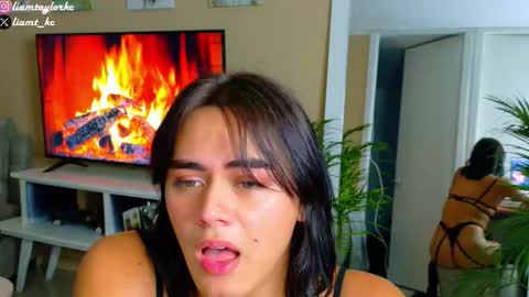 Snapshot of liamtaylor_ chatting on 24, 9, 2025 Tell me Liam online show from 24, 9, 2025