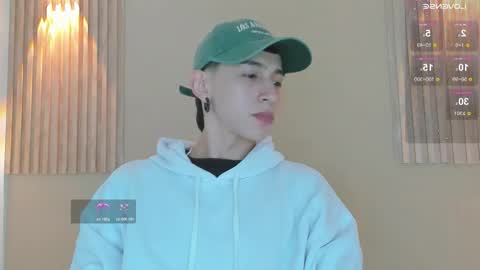 lian_cameron online show from 23, 2, 2026